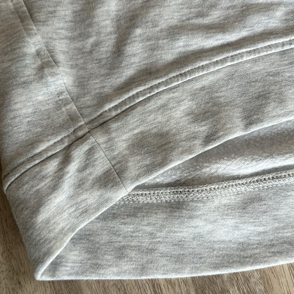 Lou and Grey pullover top - Picture 4 of 7